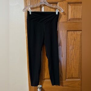Old Navy cropped leggings